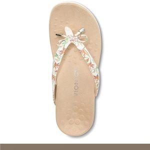 NEW Vionic Bella II NEVER WORN size 11 Marshmallow Tropic